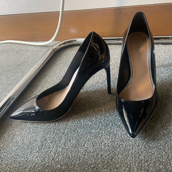 Zara Shoes - Zara woman black heels